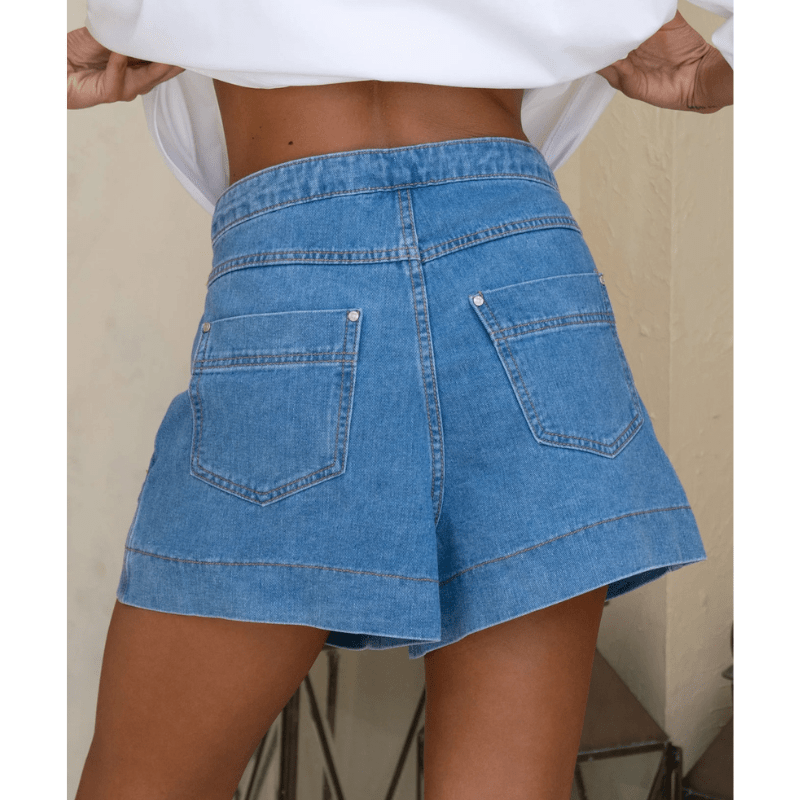 Rada Short Cargo Looksy – Taille Haute Flatteuse & Poches Cargo Tendance Été