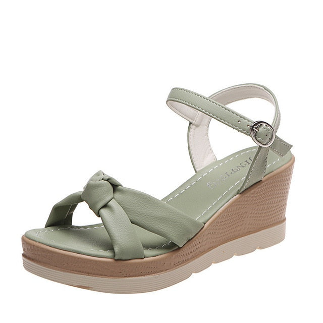 Matilda Sandales Compensées Femme – Élégantes Sandales à Brides Croisées & Talon Confortable