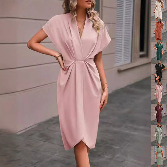 Louise Robe Femme – Robe Tendance à Manches Chauve-Souris avec Décolleté en V & Plis Élégants