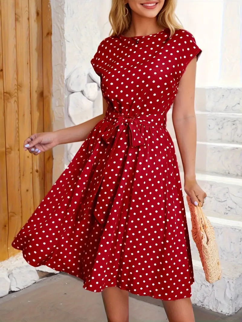 Sarrah Robe Plissée Femme – Confortable, Motif Pois Intemporel & Coupe Flatteuse