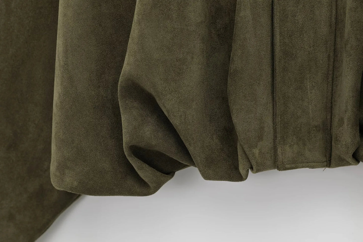 Isla Veste Femme en Daim – Blouson Oversize Élégant avec Coupe Moderne & Confort Doux