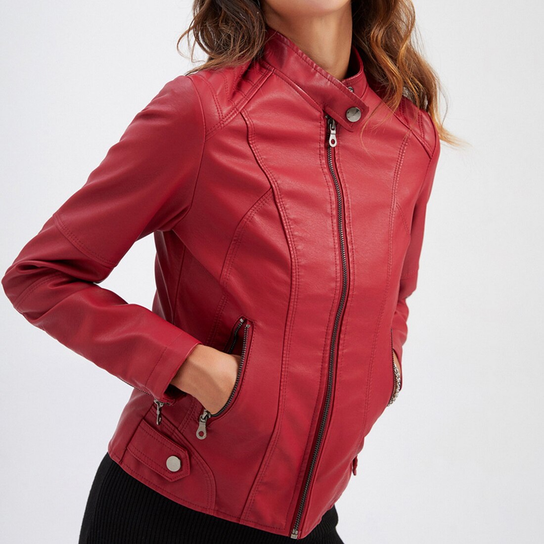 Diana Veste Femme en Cuir – Élégante Coupe Régulière avec Poches Zippées & Fermeture Éclair