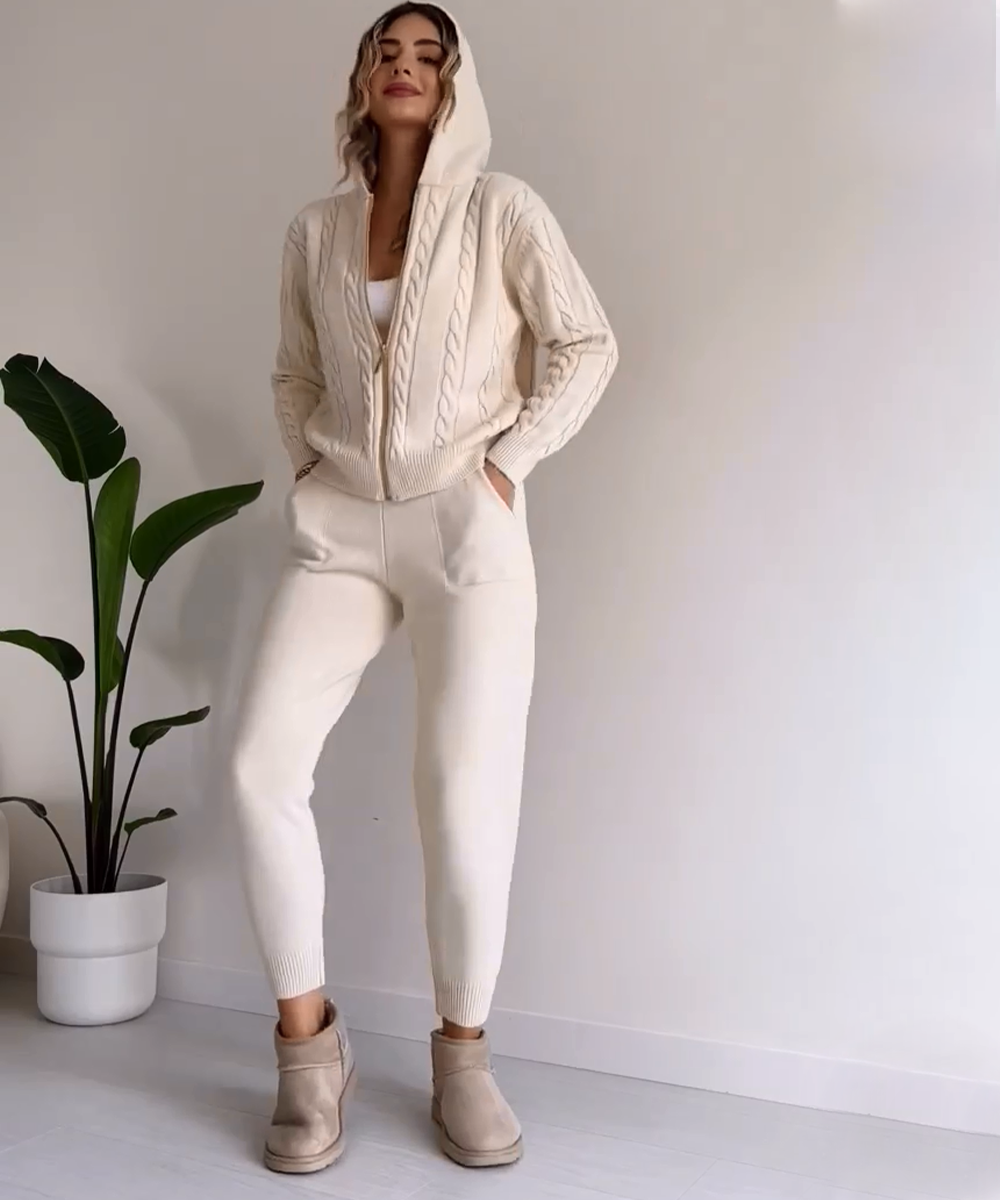 Elodie Ensemble Hiver Femme – Tenue Chaude Deux-Pièces avec Tissu Doux & Style Élégant