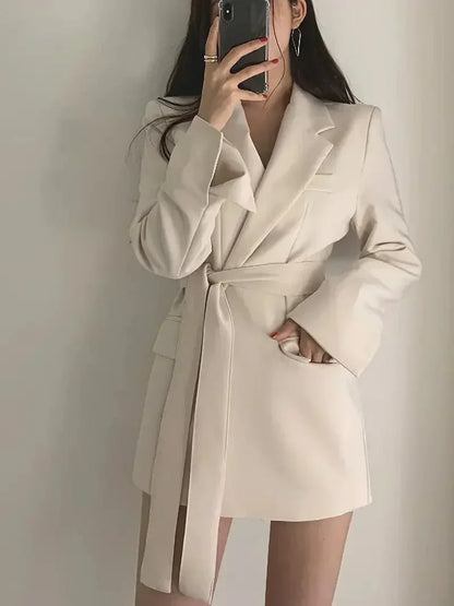 Nélia Robe Blazer Femme – Élégante Robe Tailleur Chic à Manches Longues pour Toutes Occasions