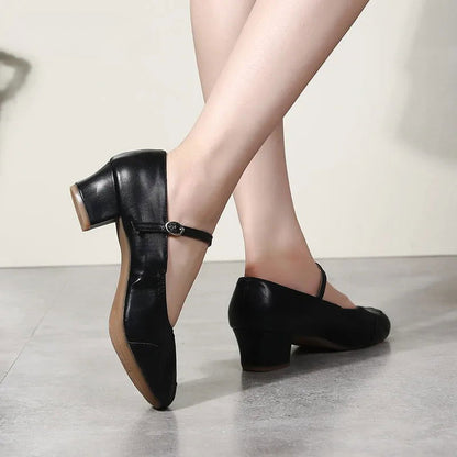 Charlotte Ballerines Femme – Chaussures Élégantes à Talon Bas & Bride Ajustable Confortable