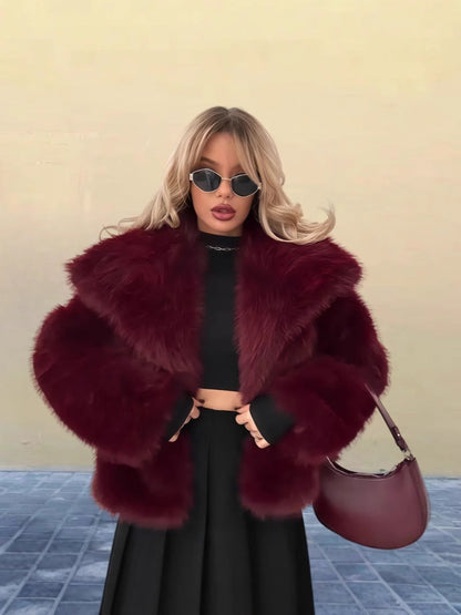 Everleigh Manteau Femme – Manteau Long en Fausse Fourrure avec Col Revers & Coupe Décontractée