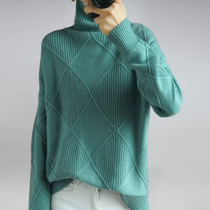 Lydia Women's Turtleneck Sweater – Luxurious Cashmere, Soft & Warm for Winter Months