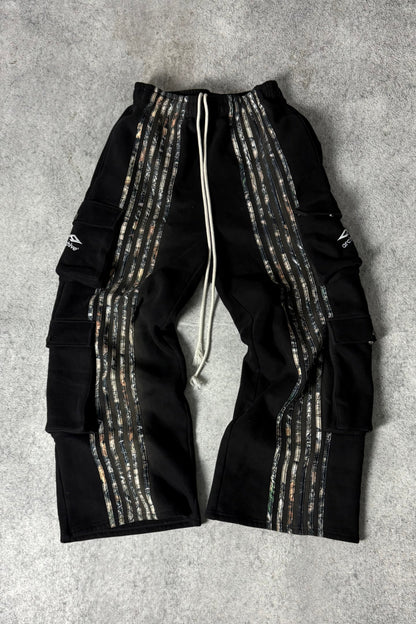 ARCHIVE HUNTER CARGO STRIPE SWEATPANTS CAMO - BLACK