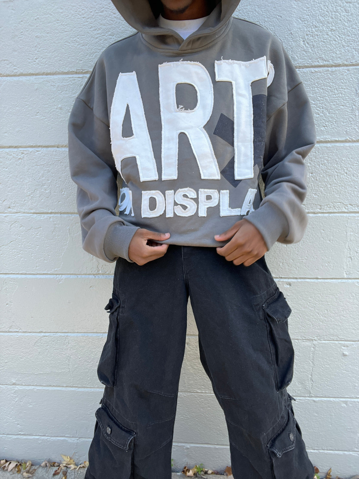 'ART ON DISPLAY' HEAVYWEIGHT HOODIE