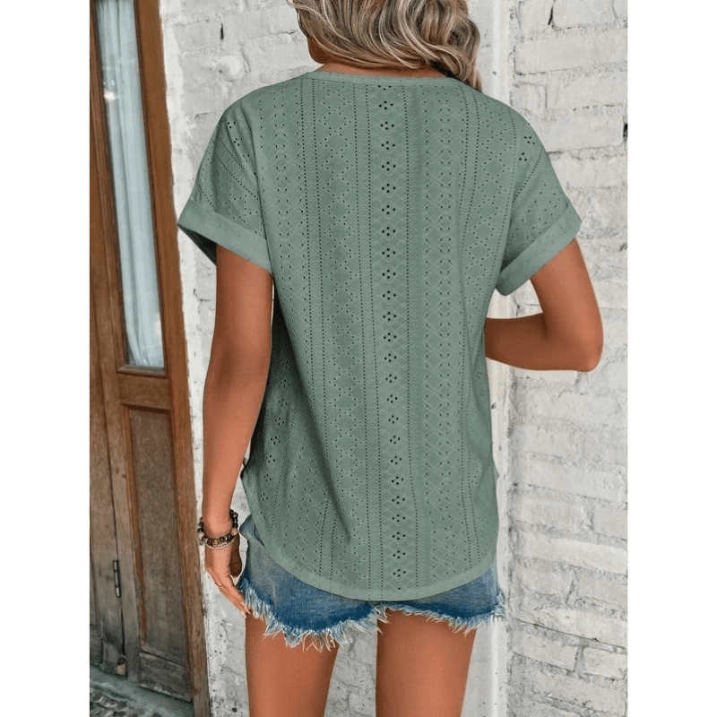 Lightweight embroidered blouse with a feminine casual silhouette