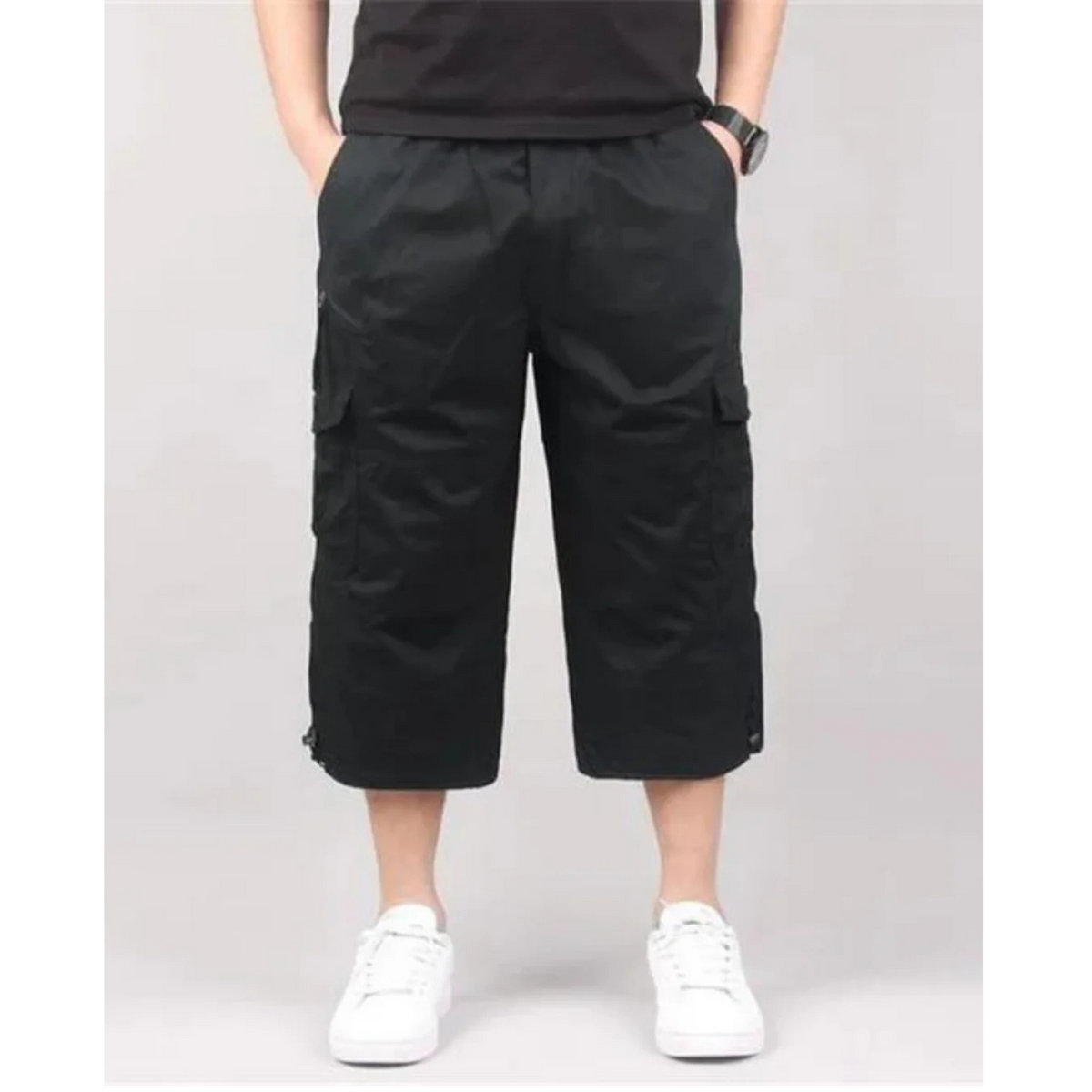 Julien men's pocket shorts - black front view