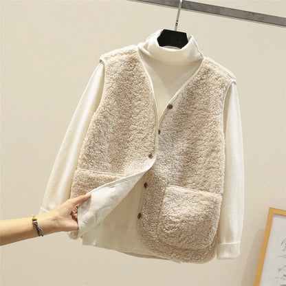 Kate women's sleeveless sherpa gilet- beige front view