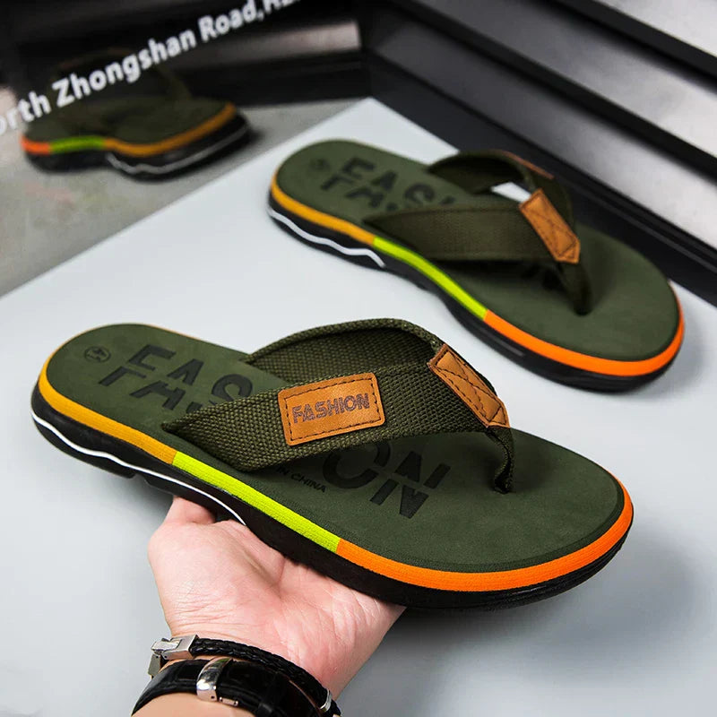 Joziah Tongs pour Hommes – Design Multicolore, Confort Coussiné et Sandales d’Été Durables