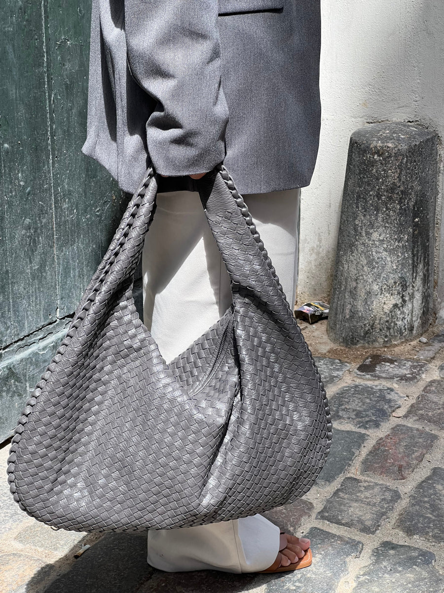 Noa Sac à Main Tressé Femme – Design Élégant en Cuir Végan avec Grand Espace et Fermeture Éclair