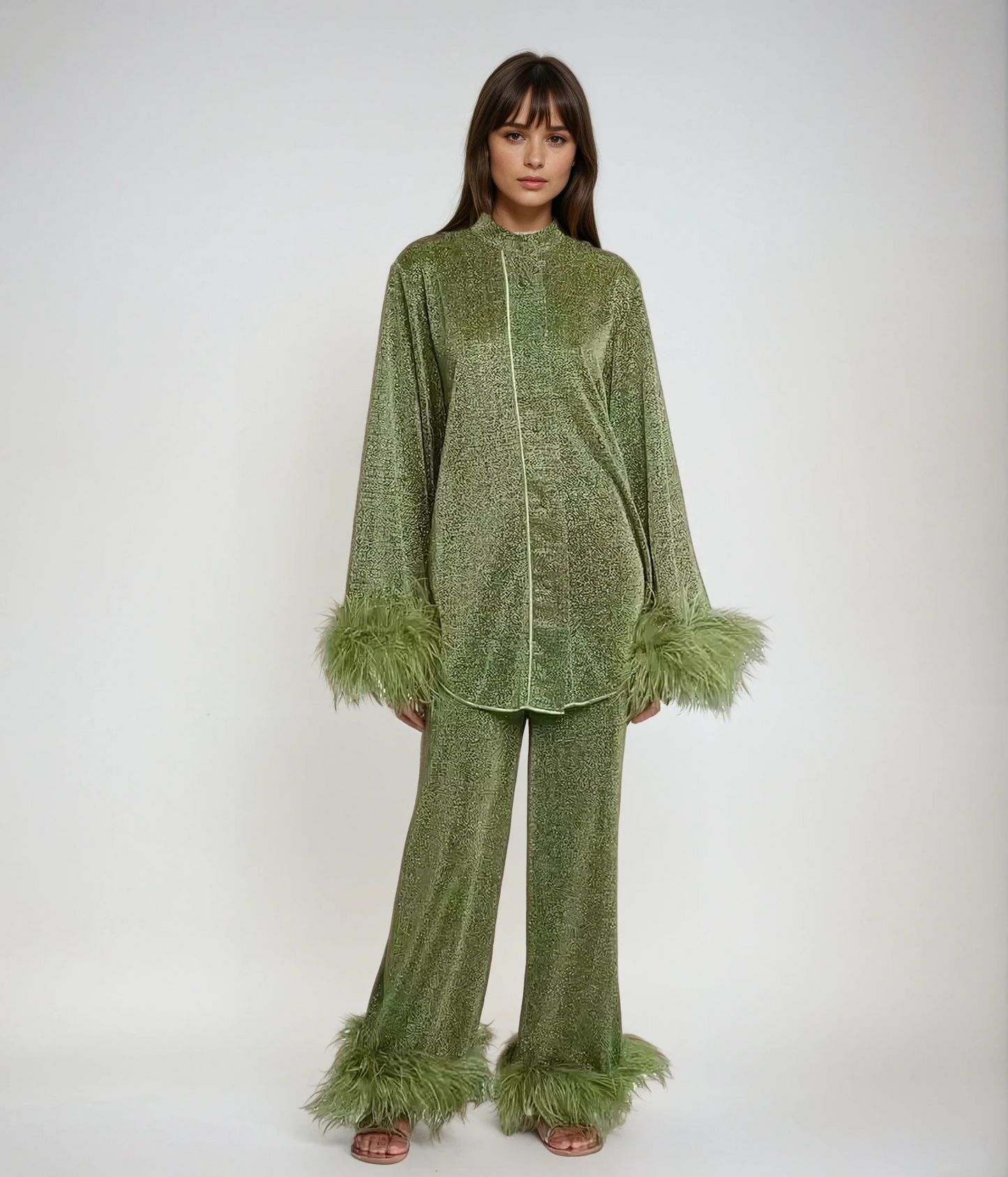 Women's Laila Set – Elegant Two-Piece Outfit with Feather Collar & Loose Fit
