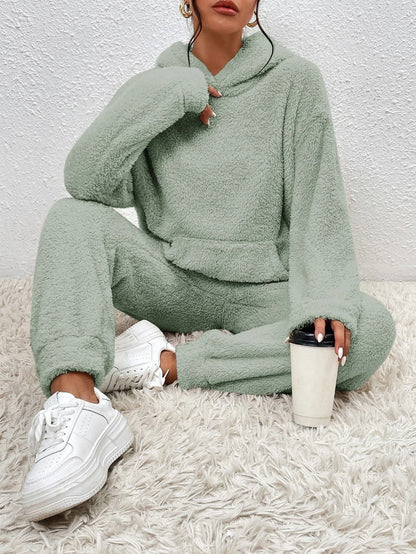 Lillie Ensemble Femme – Tenue d’Intérieur en Polaire Douce avec Hoodie & Jogging Confortables
