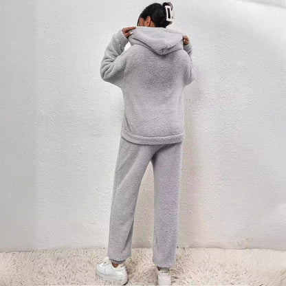 Lillie Ensemble Femme – Tenue d’Intérieur en Polaire Douce avec Hoodie & Jogging Confortables