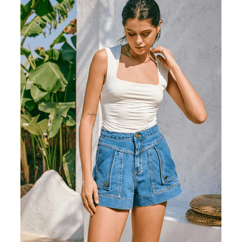 Rada Short Cargo Looksy – Taille Haute Flatteuse & Poches Cargo Tendance Été