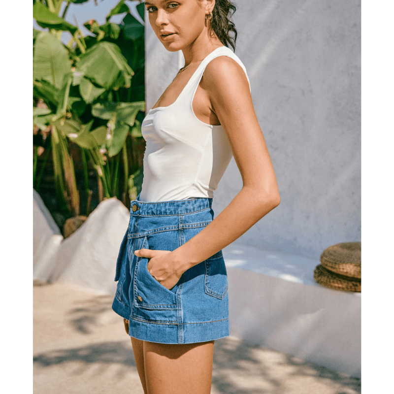 Rada Short Cargo Looksy – Taille Haute Flatteuse & Poches Cargo Tendance Été