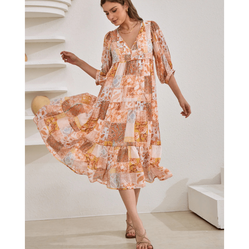 Rosina Robe Longue Looksy – Imprimé Bohème Abstrait & Coupe Fluide à Étages