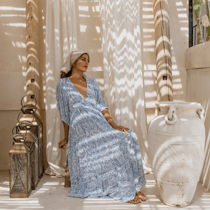 Rosina Robe Longue Looksy – Imprimé Bohème Abstrait & Coupe Fluide à Étages