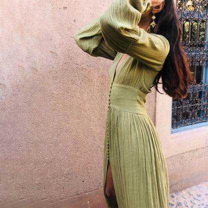 Sadie Robe Maxi Femme – Robe d'Été Kaki en 100% Coton avec Boutons & Détails Plissés Élégants