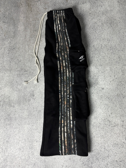 ARCHIVE HUNTER CARGO STRIPE SWEATPANTS CAMO - BLACK