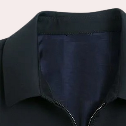 Men's zip jacket detail
