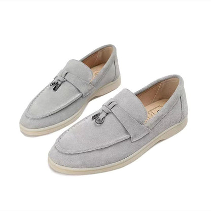 Jasmine Femme Mocassins – Élégants Mocassins en Daim avec Détail Chic à Fermoir