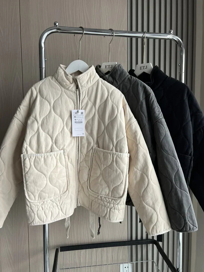 Zinnia Veste Femme Matelassée – Veste Hiver Zippée Chaude avec Taille Réglable & Poches