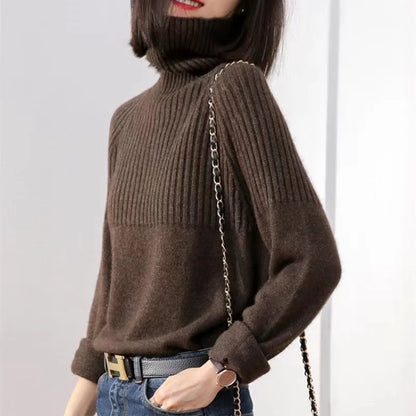 Luan Women's Turtleneck Sweater – Soft Knit with Ribbed Details & Modern Relaxed Fit