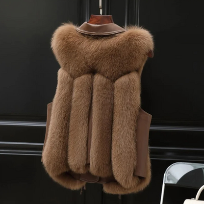 Dilara Women's Faux Fur Gilet – Elegant Design with Adjustable Fit & Soft Lining