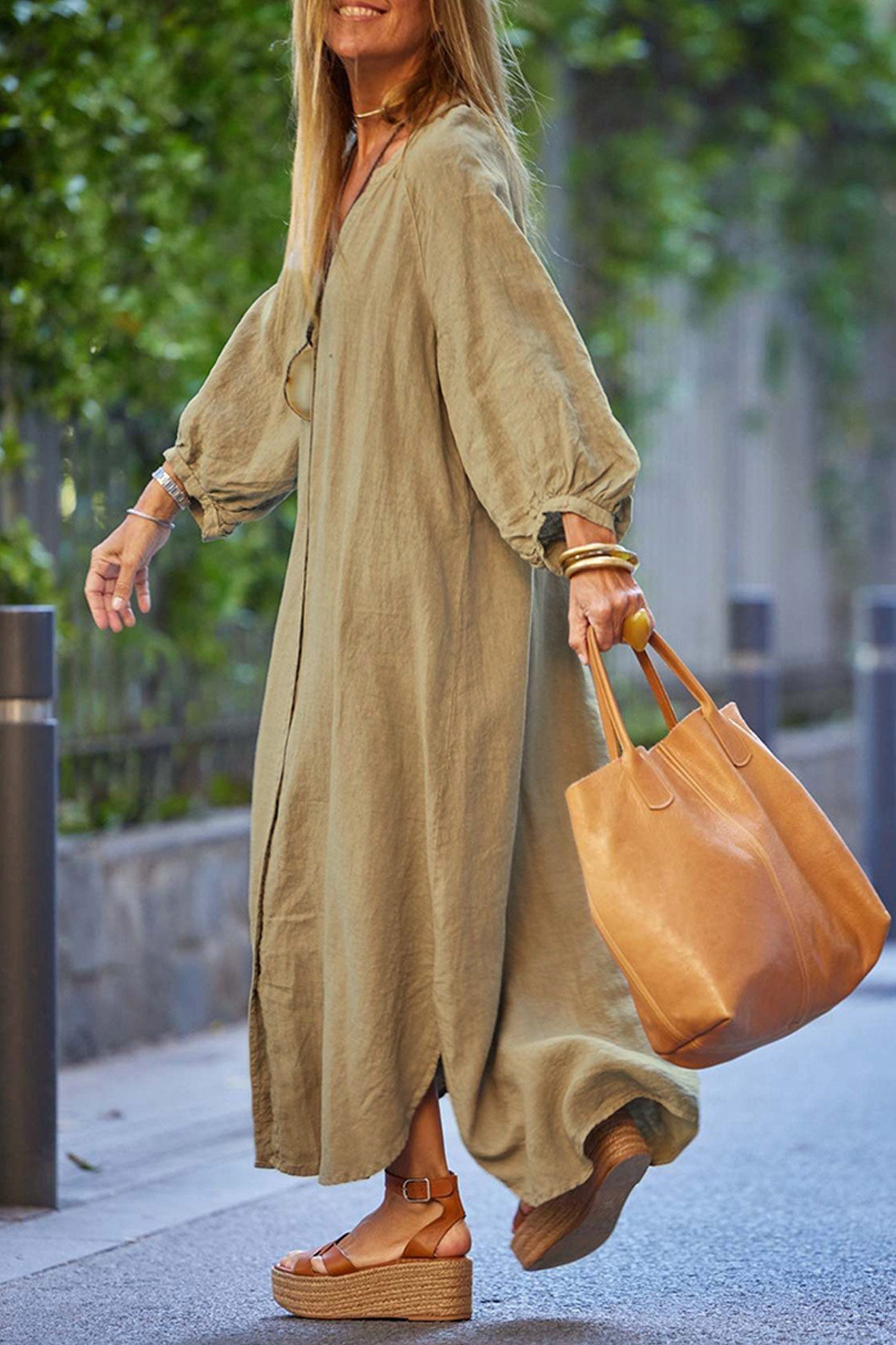 Robe Femme Veanna – Élégante Robe à Manches Longues avec Col en V & Boutonnage
