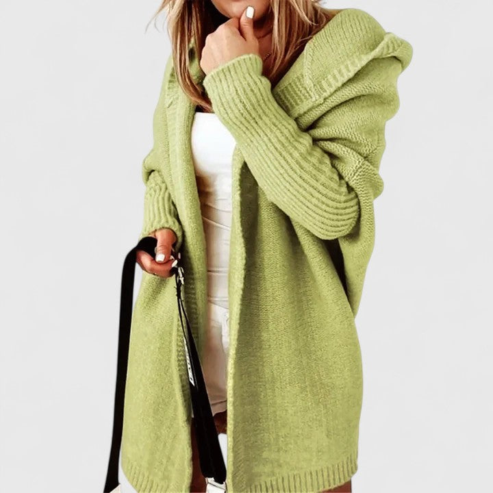 Cardigan Femme Adriana à Capuche Oversize – Long Gilet Douillet Idéal pour la Superposition