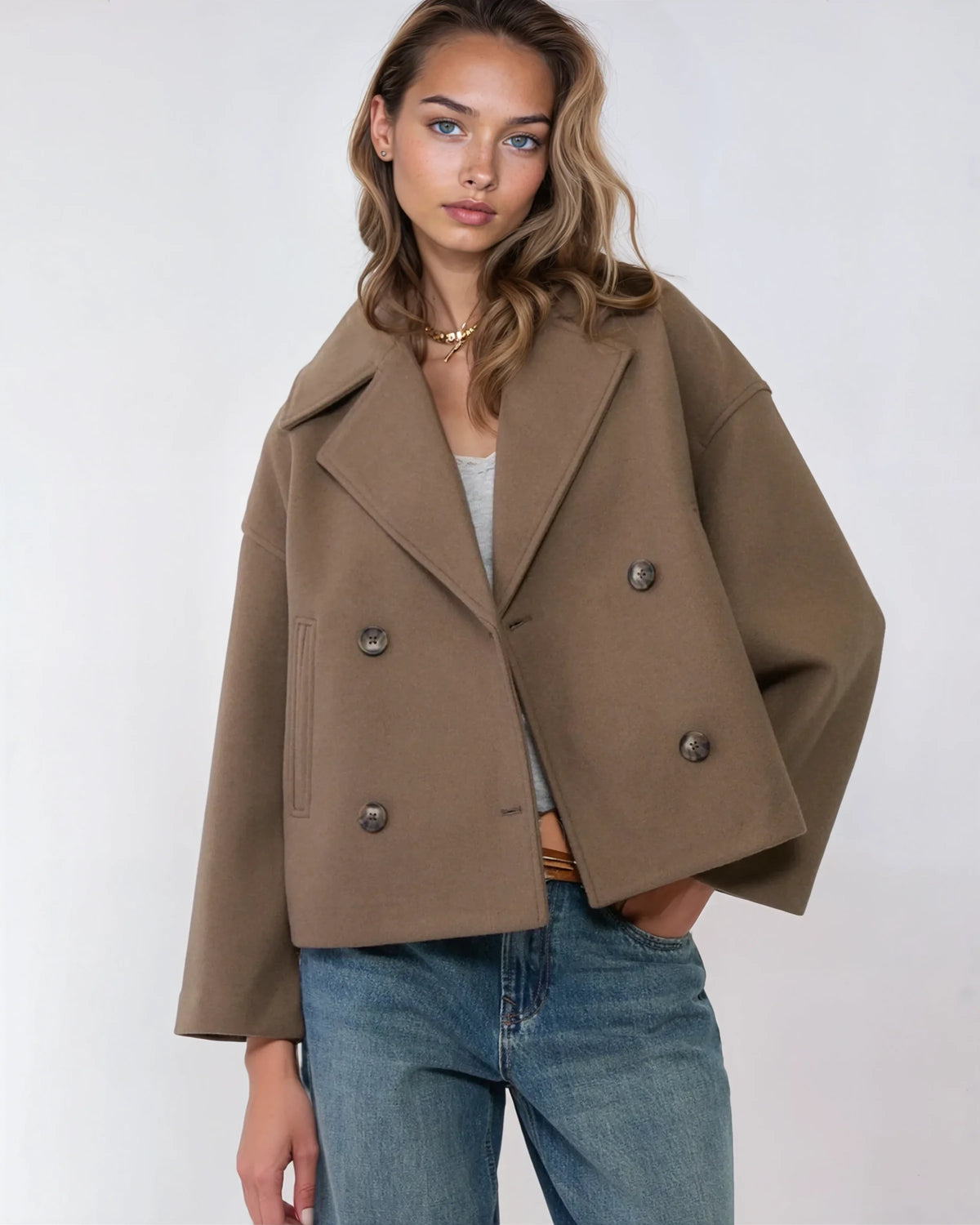 Elegant women's winter wool jacket - brown