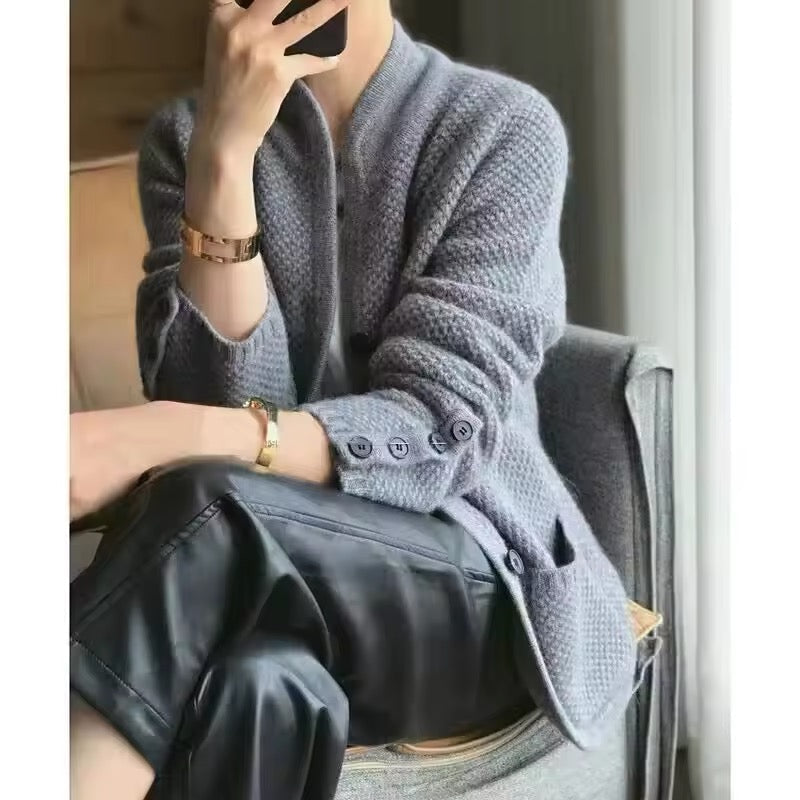 Sloane Veste Femme en Maille – Coupe Structurée, Style Chic & Confort Mi-Saison