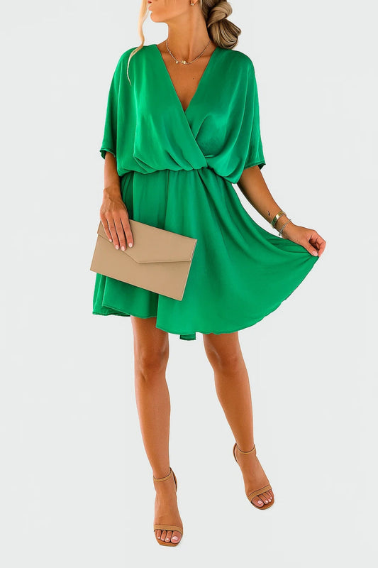 Aleena Robe Courte en Chiffon – Élégante Robe à Décolleté en V avec Nœud et Design Léger