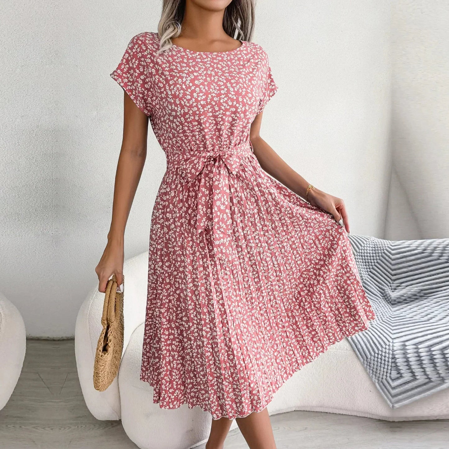 Julia Robe Été Femme – Robe Fleurie Légère à Coupe Ample & Encolure Dégagée