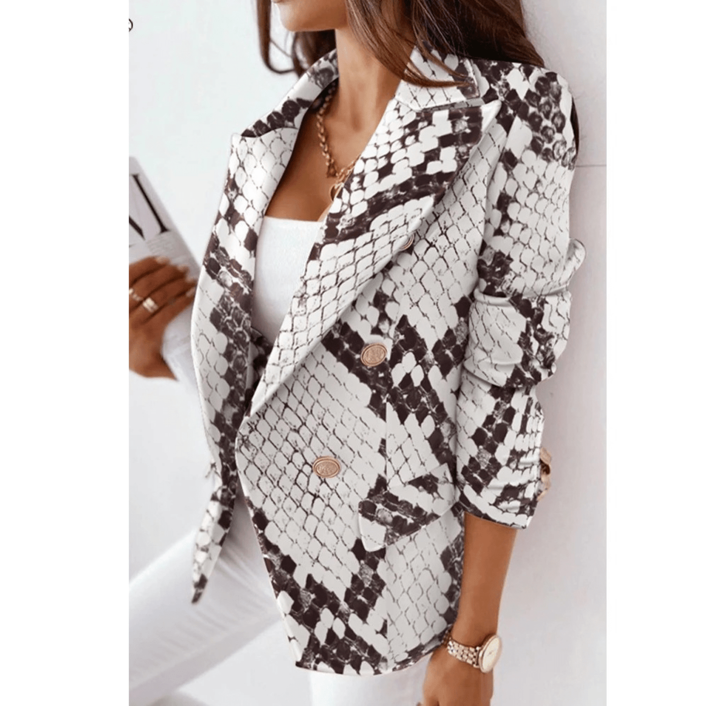 Marie Blazer Femme – Veste à col revers cintrée en tissu premium élégant