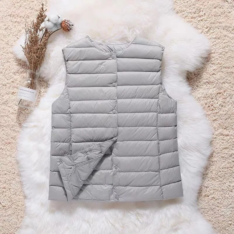 Zoe Femme Gilet Imperméable – Léger, Polyvalent & Élégant avec Poches Pratiques