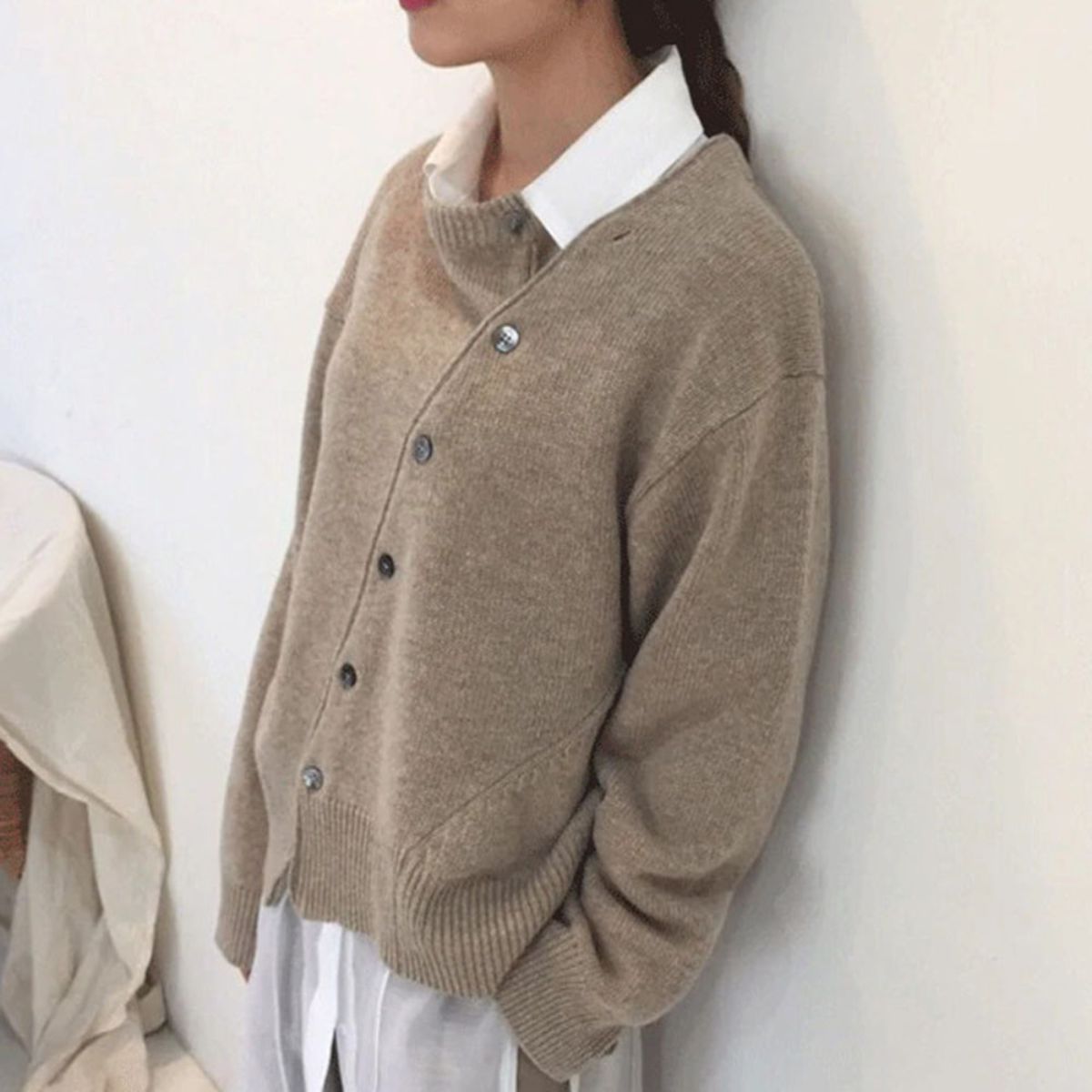 Lucille Cashmere Sweater for Women – Soft, Warm, and Breathable Knit for Autumn
