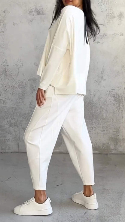 Emilie Ensemble Femme – Tenue à Col Rond en Spandex Confortable et Élégante au Style Moderne
