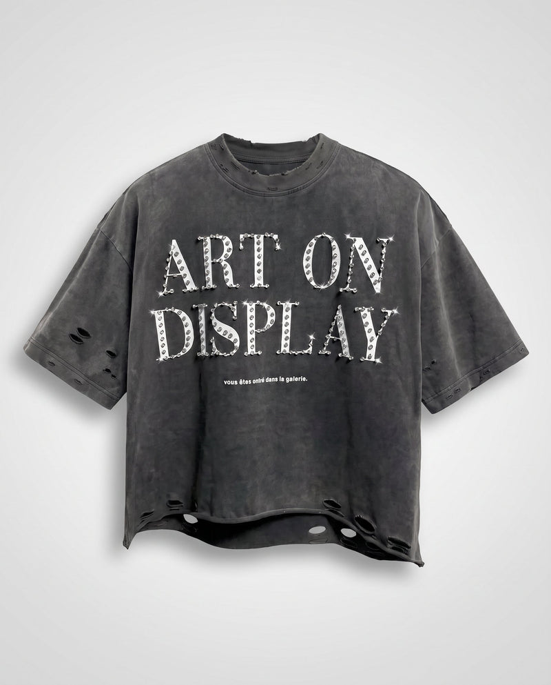 "ART ON DISPLAY" RHINESTONE DISTRESSED TEE