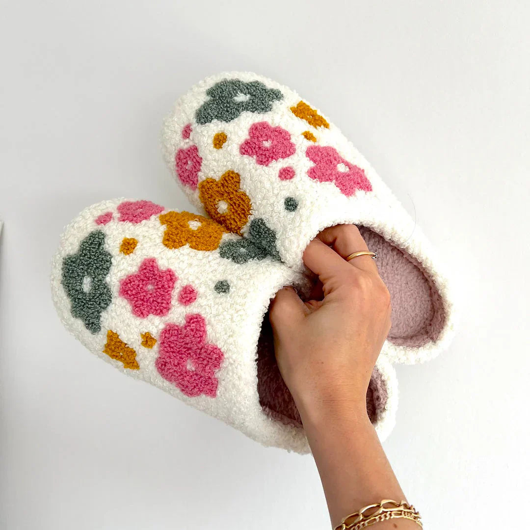 Valentina Chaussons Femme à Motif Floral – Pantoufles Intérieures Douces et Chaudes pour un Confort d'Hiver Cocooning