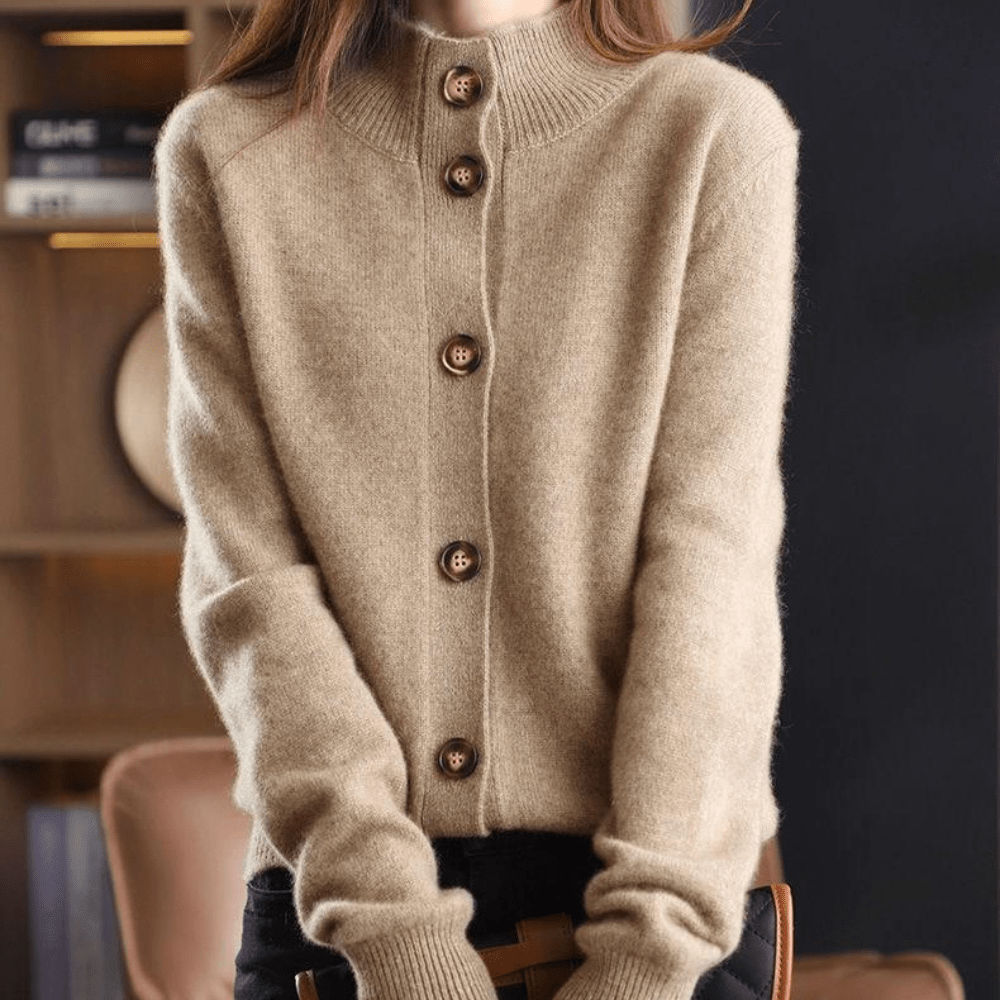 Marcy Women's Cardigan – Soft Knit with Collar, Elegant Button Closure & Comfortable Fit